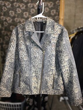 Chico's Womans Gold Metallic Snakeskin Print Moto Jacket - Size 2